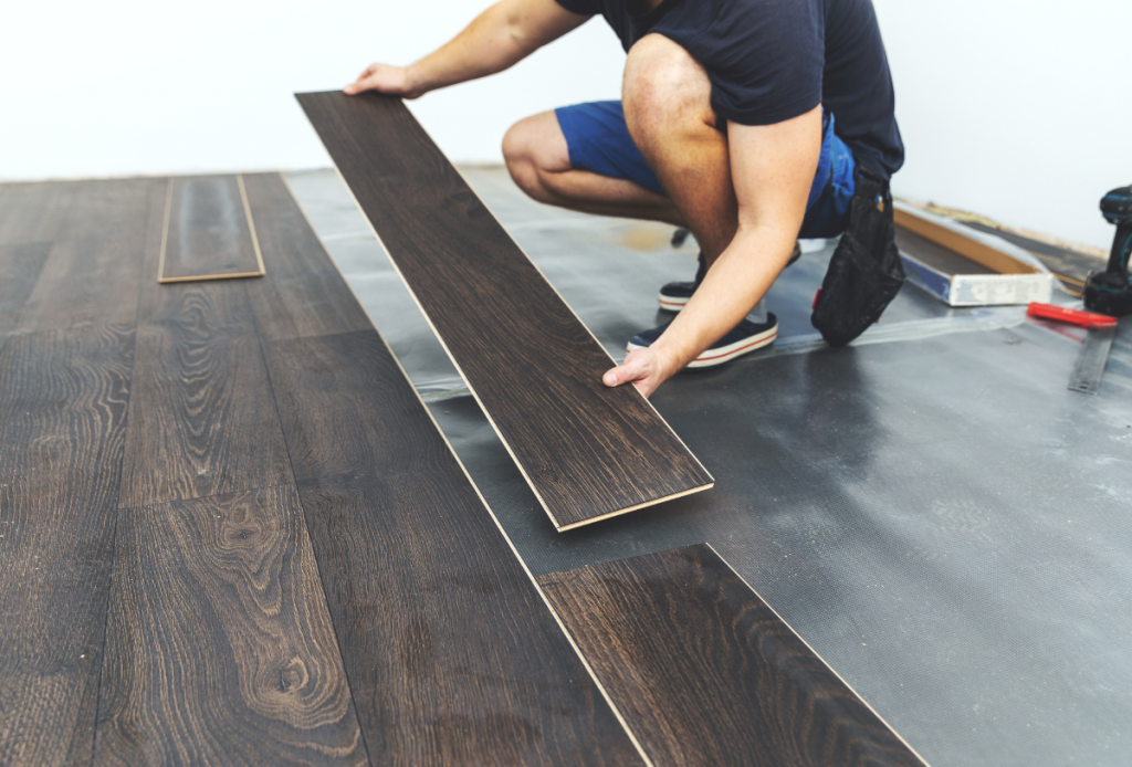 Pose de parquet stratifié
